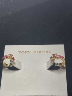 Tory Burch Pink Enamel Logo Huggie Hoop Earrings | Gold Tone